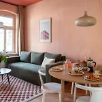 Maximi By Rosini - Gegenueber Dom & Nahe Schloss Merseburg, Ideal Fuer Geschaeftsreisende, Familien & Longstay Apartament Merseburg