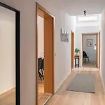 Maximi By Rosini - Gegenueber Dom & Nahe Schloss Merseburg, Ideal Fuer Geschaeftsreisende, Familien & Longstay Merseburg