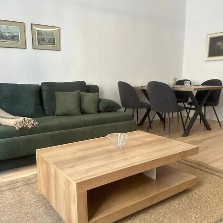 Maximi Loft - Ferien & Business Apartment Merseburg