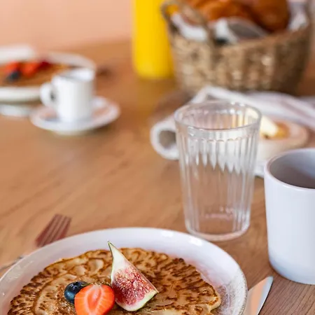 Maximi By Rosini - Gegenueber Dom & Nahe Schloss Merseburg, Ideal Fuer Geschaeftsreisende, Familien & Longstay