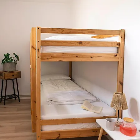 Maximi By Rosini - Gegenueber Dom & Nahe Schloss Merseburg, Ideal Fuer Geschaeftsreisende, Familien & Longstay *