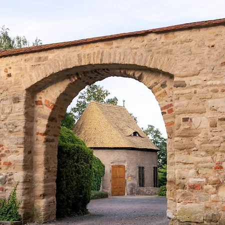 Appartement Maximi By Rosini - Gegenueber Dom & Nahe Schloss Merseburg, Ideal Fuer Geschaeftsreisende, Familien & Longstay Merseburg