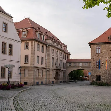 Maximi By Rosini - Gegenueber Dom & Nahe Schloss Merseburg, Ideal Fuer Geschaeftsreisende, Familien & Longstay Appartement