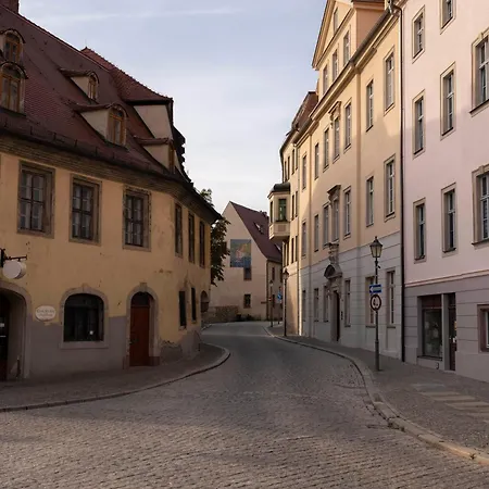 Maximi By Rosini - Gegenueber Dom & Nahe Schloss Merseburg, Ideal Fuer Geschaeftsreisende, Familien & Longstay Merseburg
