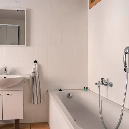 Maximi By Rosini - Gegenueber Dom & Nahe Schloss Merseburg, Ideal Fuer Geschaeftsreisende, Familien & Longstay Lejlighed
