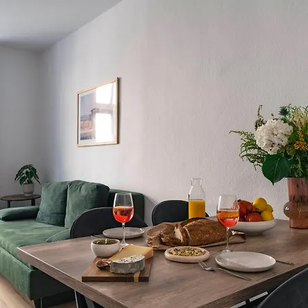 Maximi By Rosini - Gegenüber Dom&nahe Schloss Merseburg, Ideal Für Geschäftsreisende, Familien&longstay *