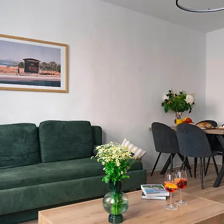 Maximi By Rosini - Gegenueber Dom & Nahe Schloss Merseburg, Ideal Fuer Geschaeftsreisende, Familien & Longstay * Merseburg