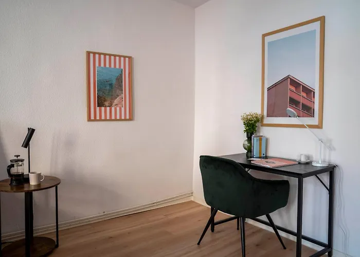 Maximi By Rosini - Gegenueber Dom & Nahe Schloss Merseburg, Ideal Fuer Geschaeftsreisende, Familien & Longstay Apartmán *