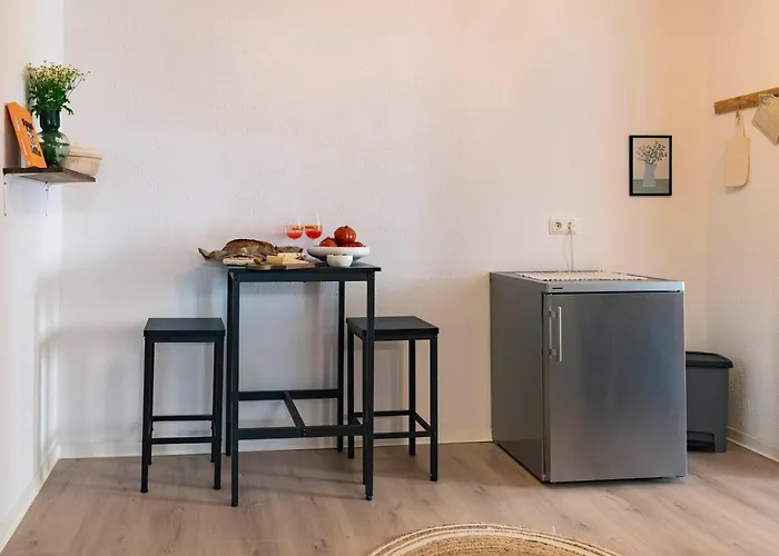 Maximi By Rosini - Gegenueber Dom & Nahe Schloss Merseburg, Ideal Fuer Geschaeftsreisende, Familien & Longstay *