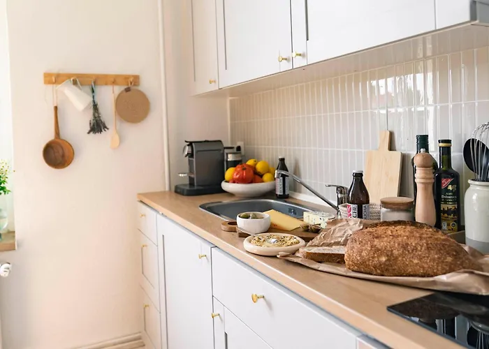 Maximi By Rosini - Gegenueber Dom & Nahe Schloss Merseburg, Ideal Fuer Geschaeftsreisende, Familien & Longstay