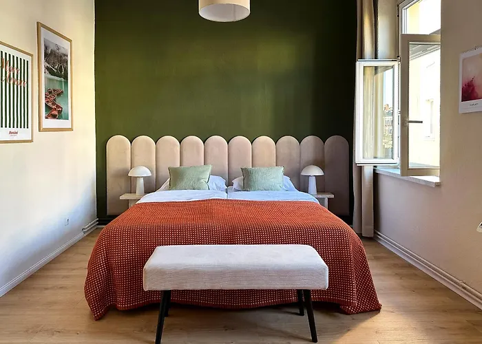 Maximi By Rosini - Gegenueber Dom & Nahe Schloss Merseburg, Ideal Fuer Geschaeftsreisende, Familien & Longstay *